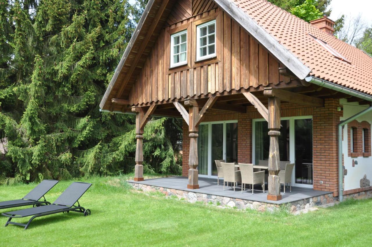 Monte Carvick Nad Jeziorem Seksty Karwik Exterior foto