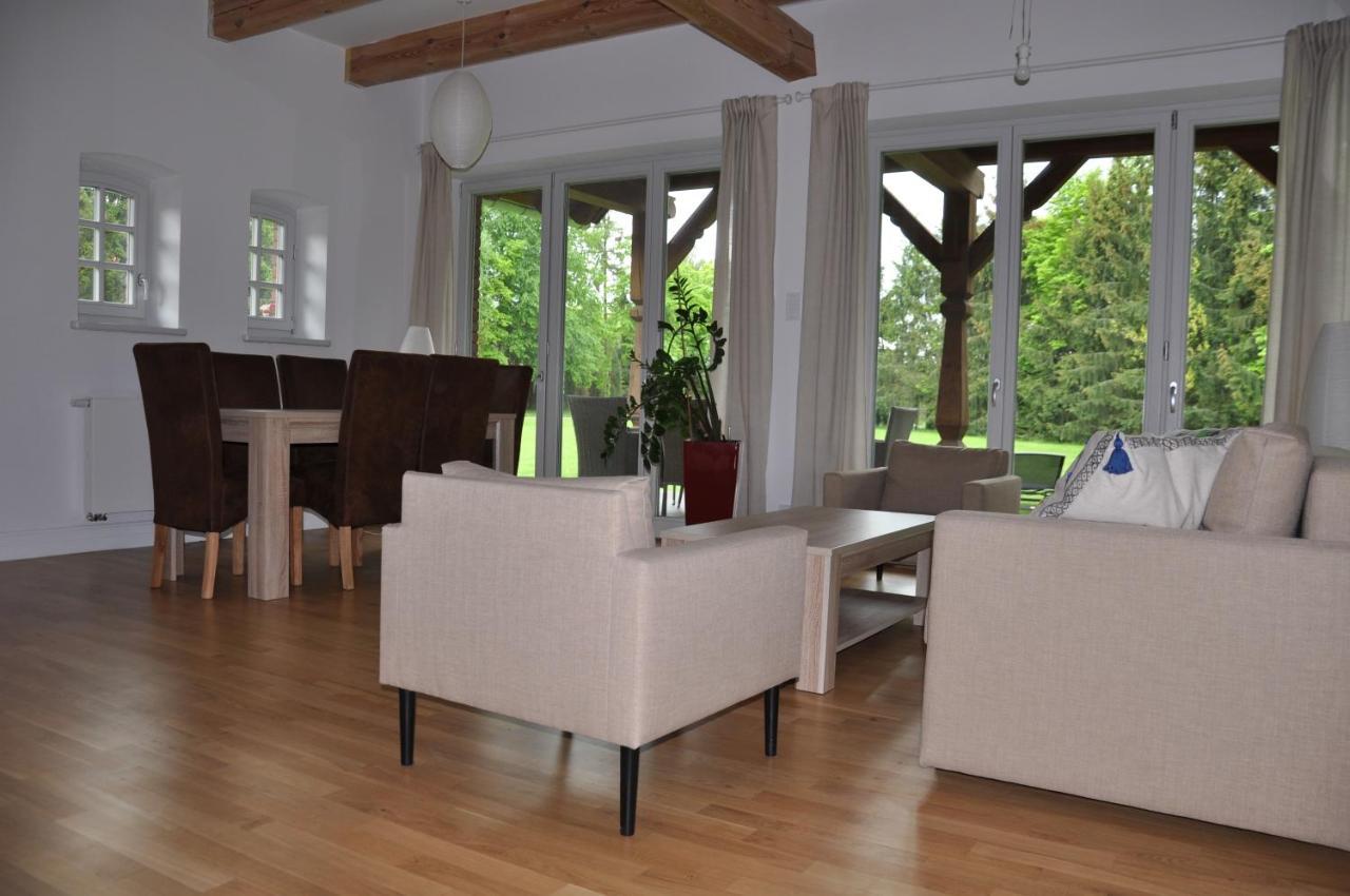 Monte Carvick Nad Jeziorem Seksty Karwik Exterior foto
