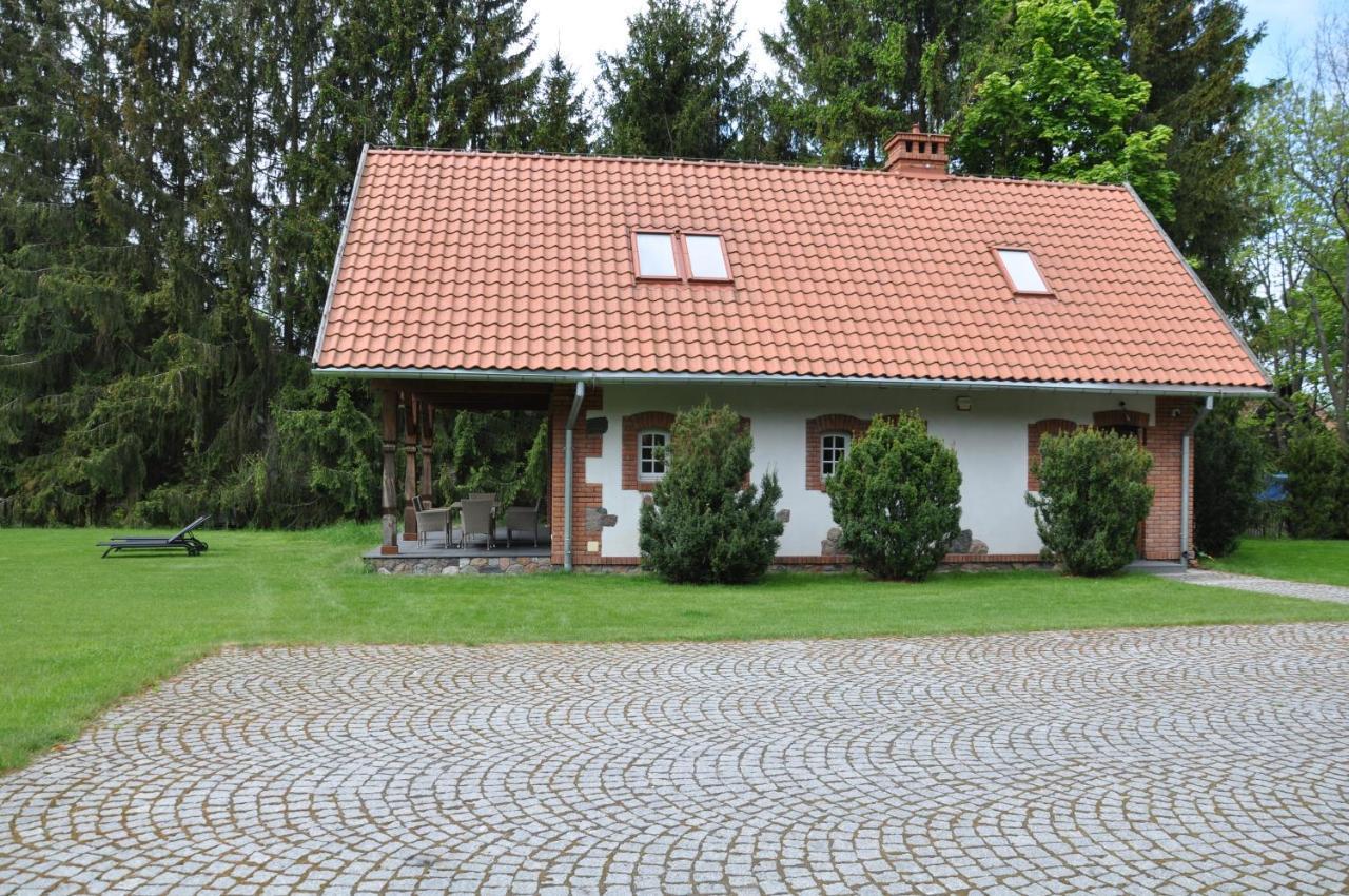Monte Carvick Nad Jeziorem Seksty Karwik Exterior foto